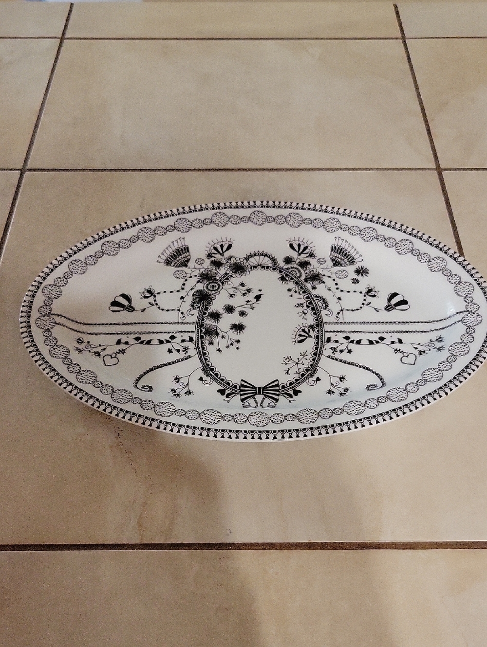 Miss Blackbirdy 9x12in Oval Platter NWT